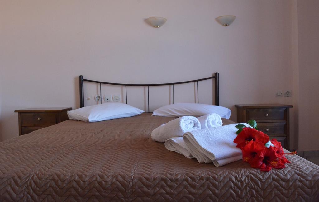 Elli Rooms Patitírion Cameră foto
