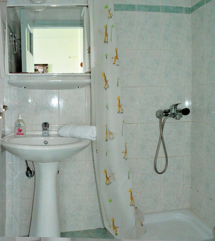 Elli Rooms Patitírion Cameră foto