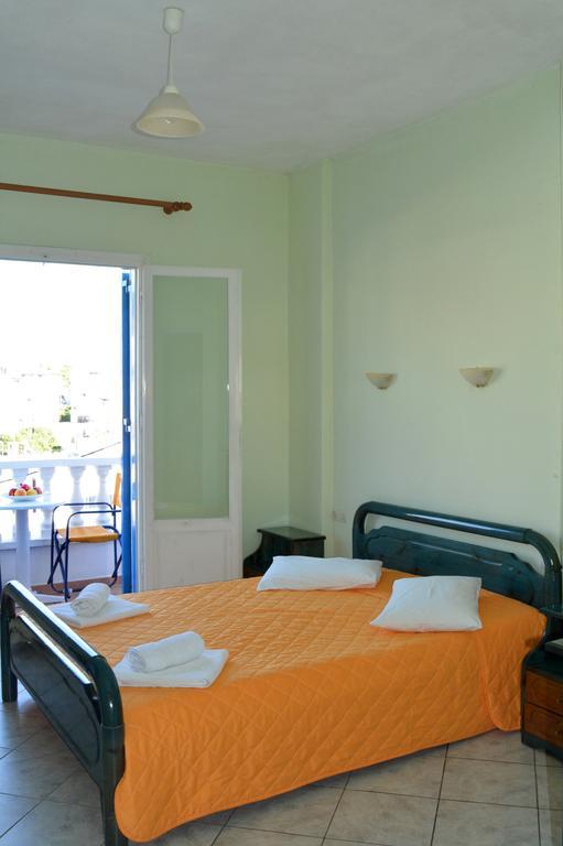 Elli Rooms Patitírion Exterior foto